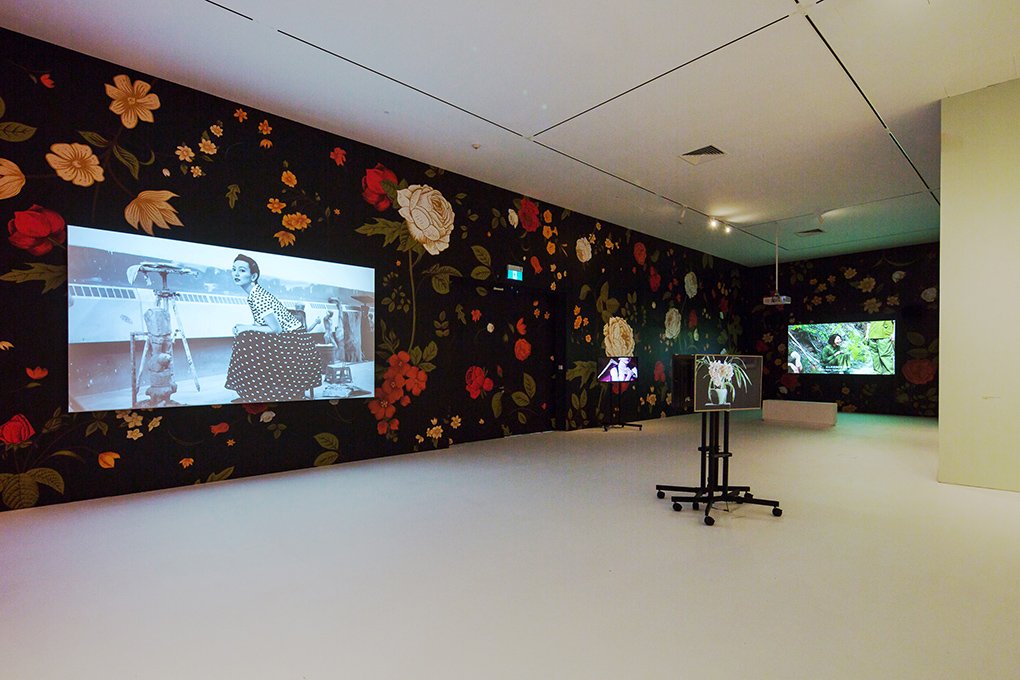 Yang Fudong: Incidental Scripts