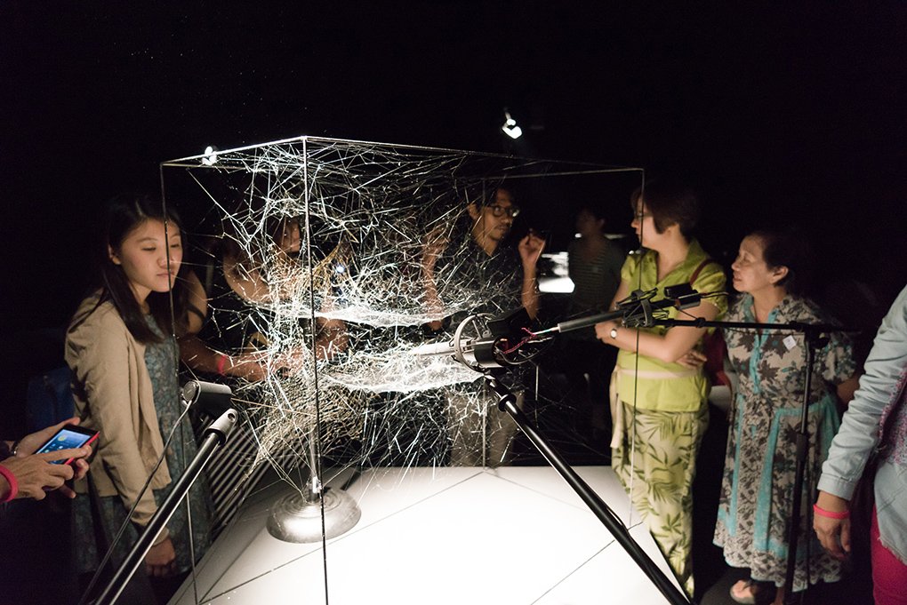 Tomás Saraceno: Arachnid Orchestra. Jam Sessions