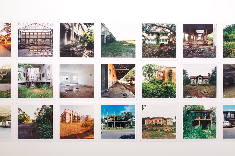 Simryn Gill: Hugging The Shore, 27 March – 14 June 2015, Installation view: Simryn Gill, Standing Still (2000 - 2003).