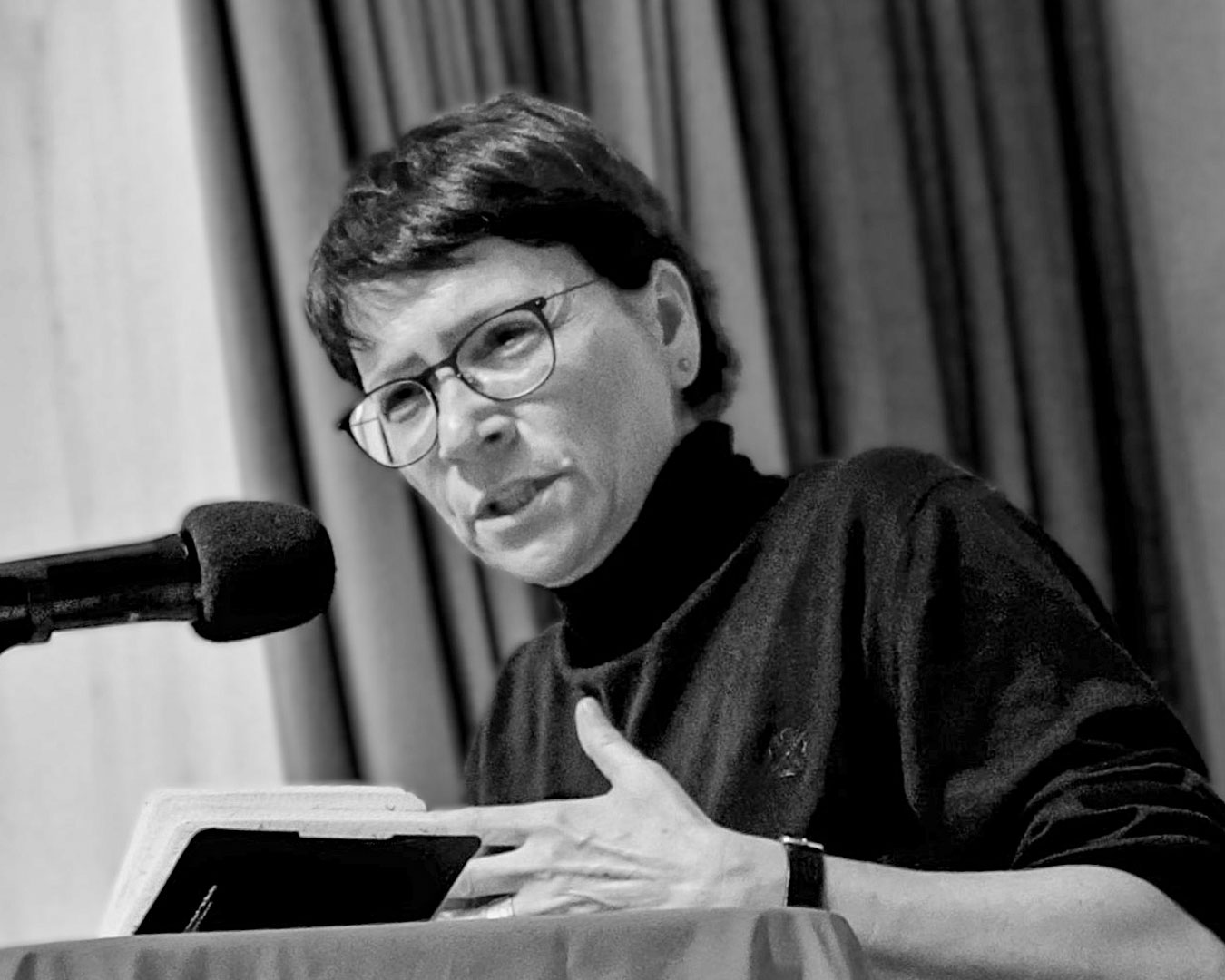 María do Mar Castro Varela